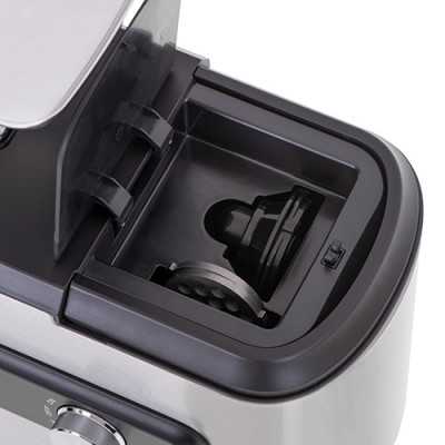 Adler Meat mincer with a shredder AD 4813 Silver/Black, 600 W, Number of speeds 2, Throughput (kg/min) 1