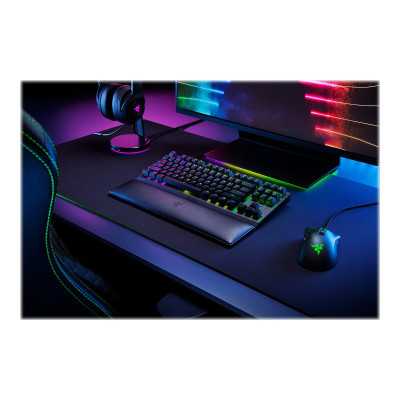 Razer Ergonomic Wrist Rest for Tenkeyless Keyboards, Black