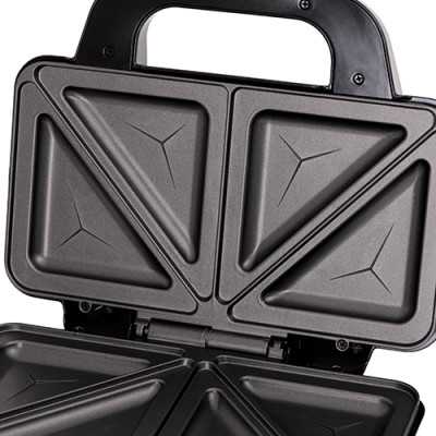 Adler Sandwich maker AD 3043 900 W Number of plates 1 Number of pastry 2 Black