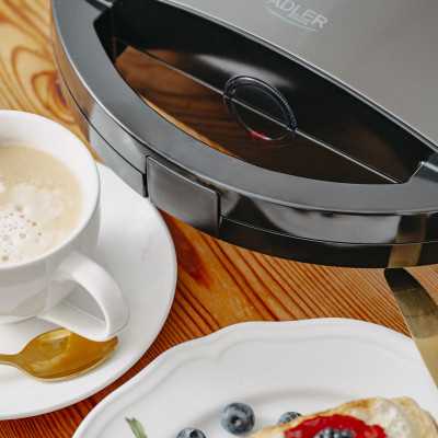 Sandwich Maker | AD 3069 | 750 W | Number of plates 1 | Black