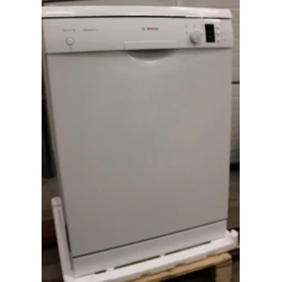 Dishwasher | SMS25AW05E | Free standing | Width 60 cm | Number of place settings 12 | Number of programs 5 | Energy efficiency c