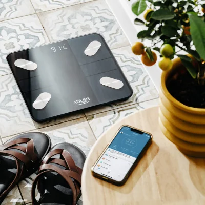 Adler Smart Bathroom Scale | AD 8186b | Maximum weight (capacity) 180 kg | Accuracy 100 g | Body Mass Index (BMI) measuring | Bl