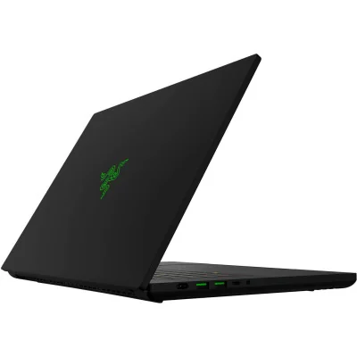 Razer Blade 16 | Black | 16 " | QHD+ | 2560 x 1600 pixels | 240 Hz | Intel | i9-14900HX | 32 GB | DDR5 | Storage drive capacity 