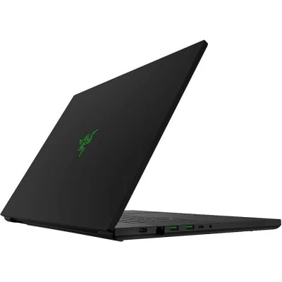 Razer Blade 18 | Black | 18 " | QHD+ | 2560 x 1600 pixels | Intel Core i9 | i9-14900HX | 32 GB | DDR5 | Solid-state drive capaci