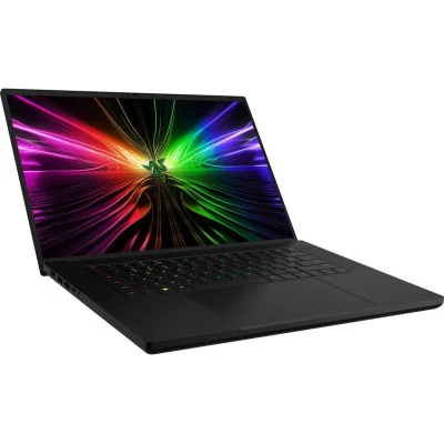 Razer Blade 16 | Black | 16 " | QHD+ | 2560 x 1600 pixels | Intel Core i9 | i9-14900HX | 32 GB | DDR5 | Solid-state drive capaci