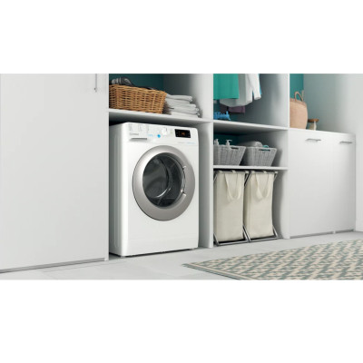 INDESIT | Washing machine | BWSE 71295X WSV EU | Energy efficiency class B | Front loading | Washing capacity 7 kg | 1200 RPM | 