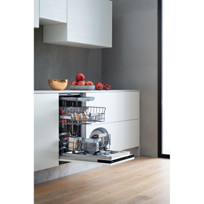 Whirlpool Dishwasher | WSIP 4O33 PFE | Built-in | Width 44.8 cm | Number of place settings 10 | Number of programs 9 | Energy ef